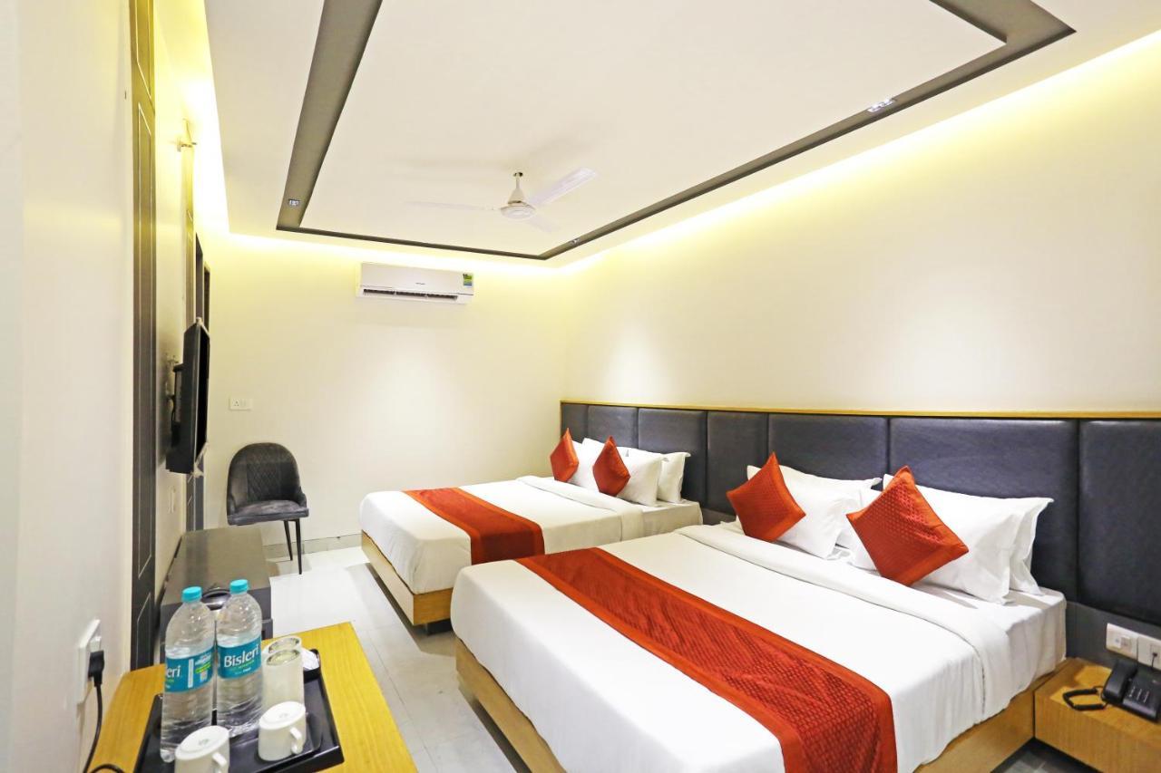 Hotel Apple Villa - Near Delhi Airport With Free Airport Transsfer Nowe Delhi Zewnętrze zdjęcie