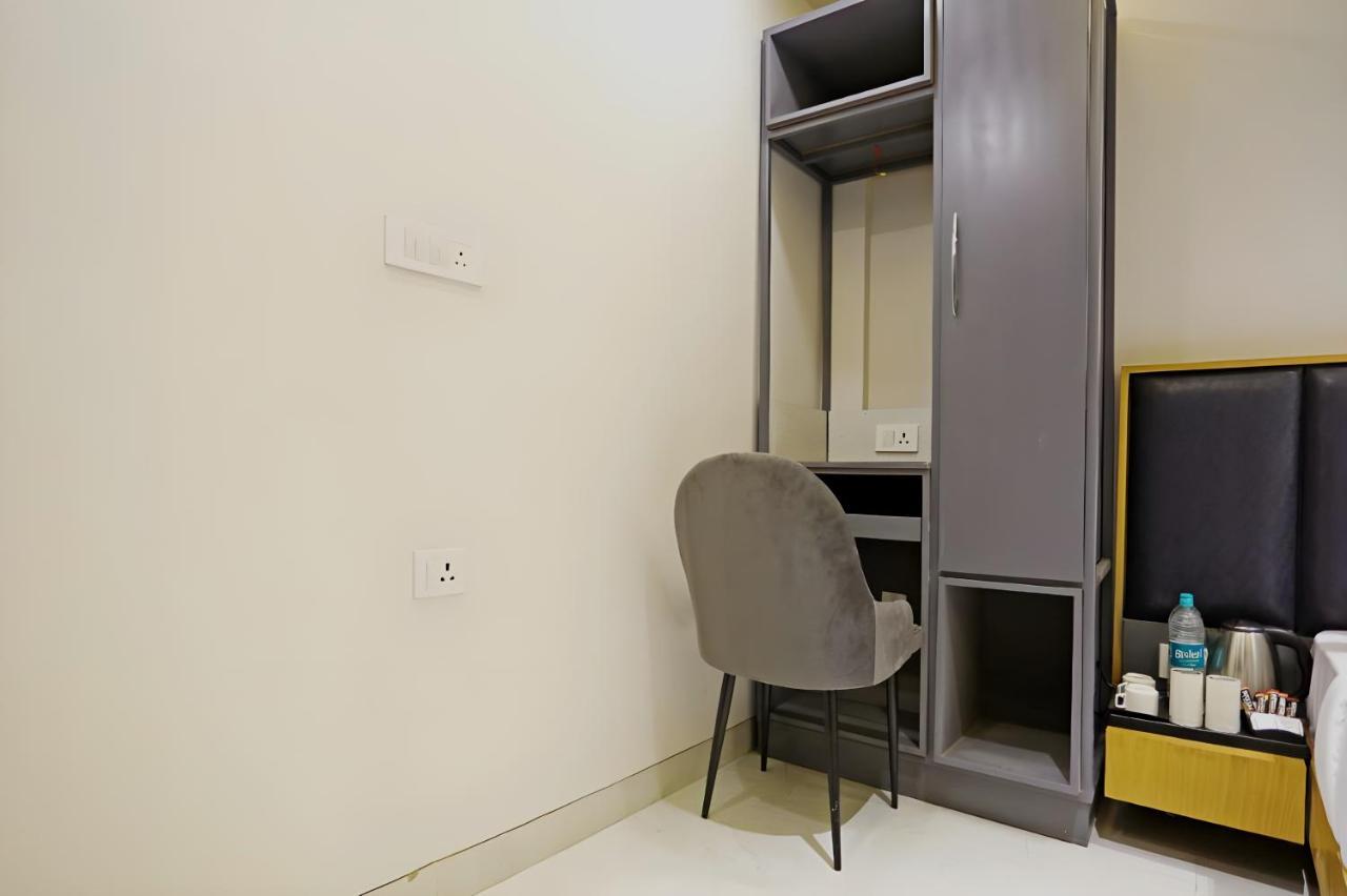 Hotel Apple Villa - Near Delhi Airport With Free Airport Transsfer Nowe Delhi Zewnętrze zdjęcie