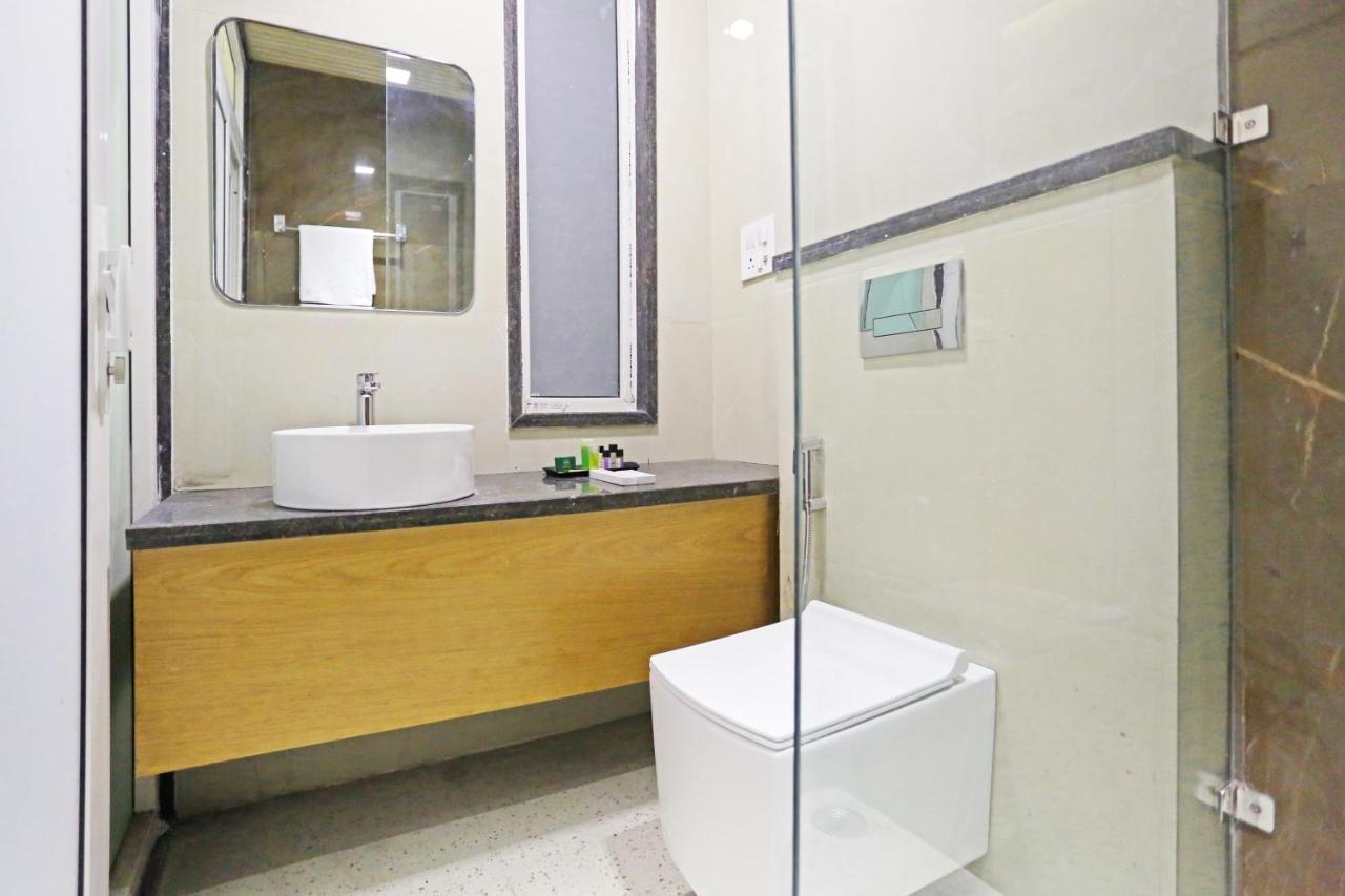 Hotel Apple Villa - Near Delhi Airport With Free Airport Transsfer Nowe Delhi Zewnętrze zdjęcie