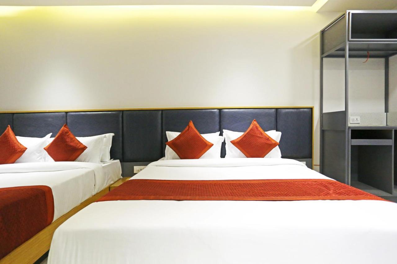 Hotel Apple Villa - Near Delhi Airport With Free Airport Transsfer Nowe Delhi Zewnętrze zdjęcie