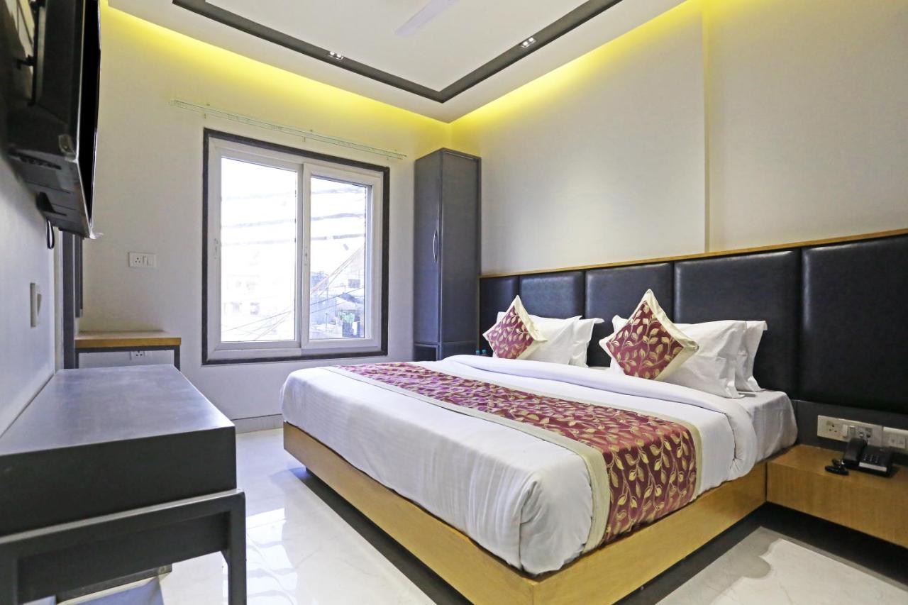 Hotel Apple Villa - Near Delhi Airport With Free Airport Transsfer Nowe Delhi Zewnętrze zdjęcie